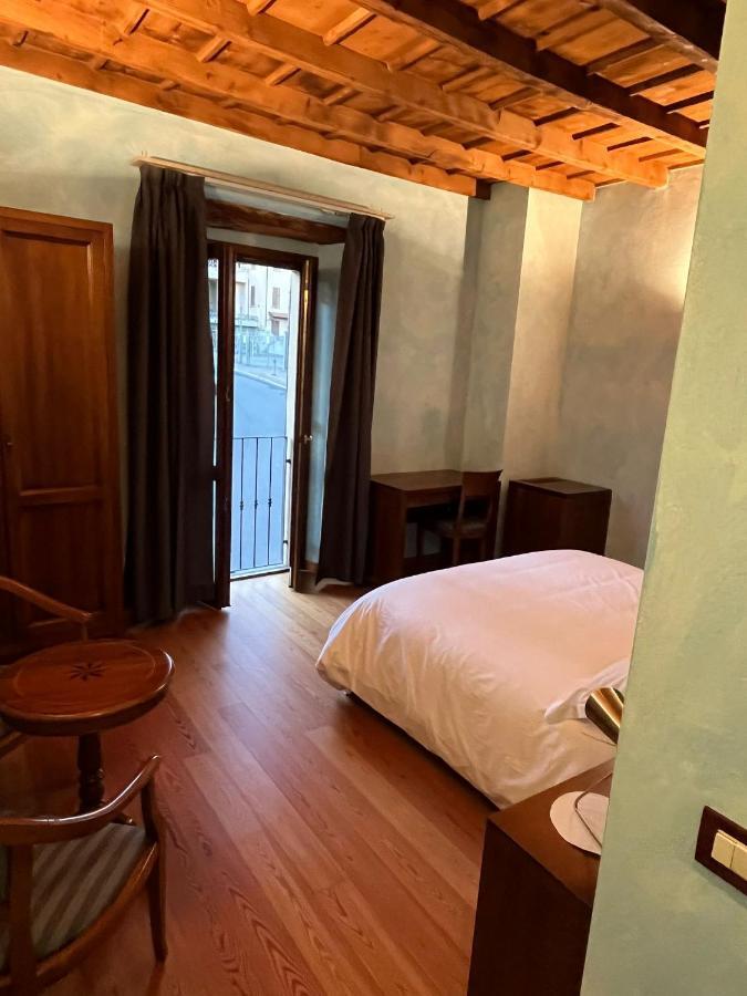 039 Maggioni B&B Montevecchia Luaran gambar